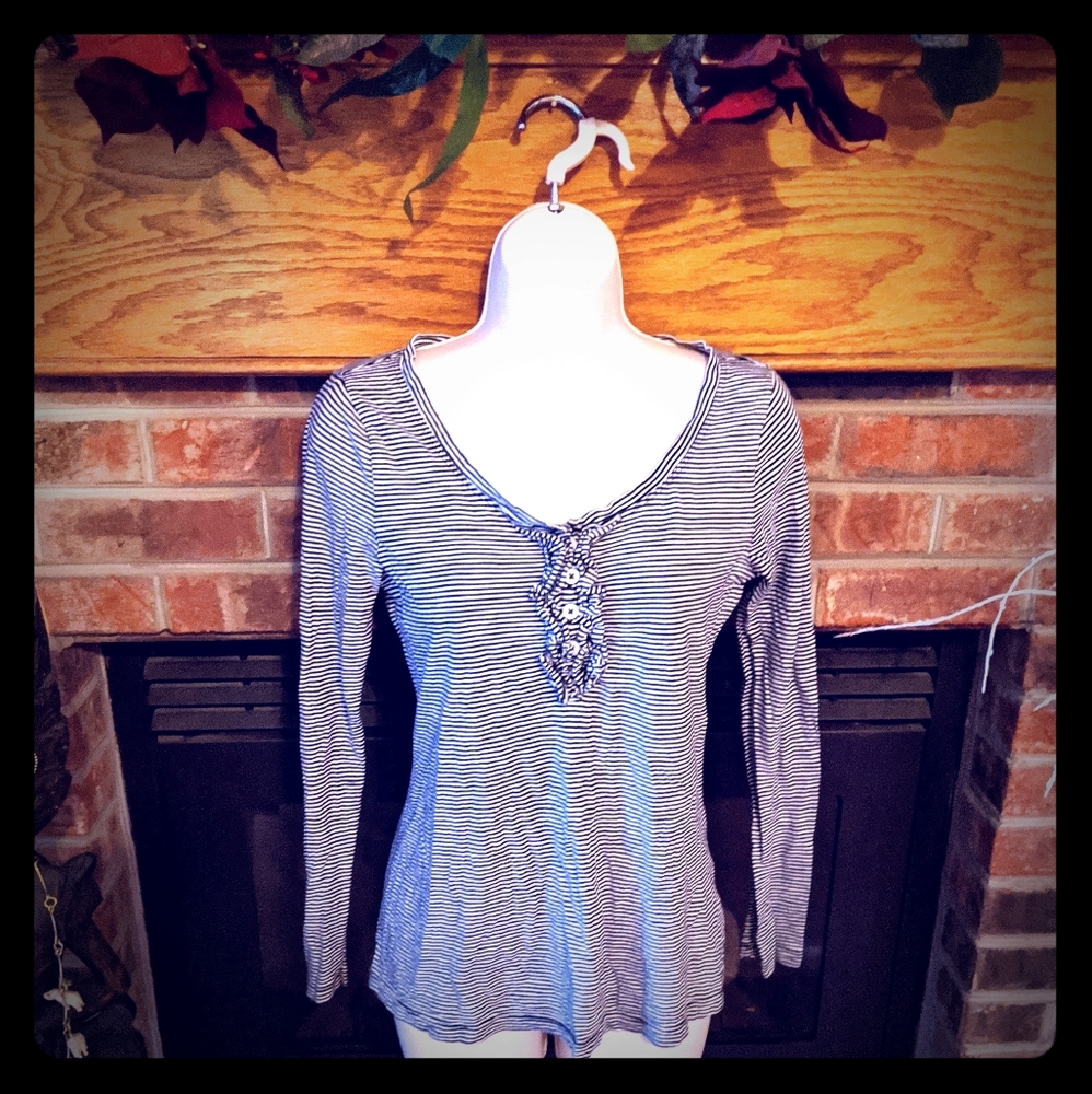 Old Navy brand navy blue and white striped top M